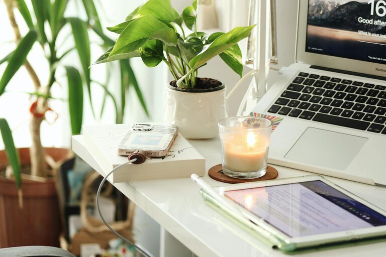 Tips for Creating a Relaxing and Productive Home Workspace